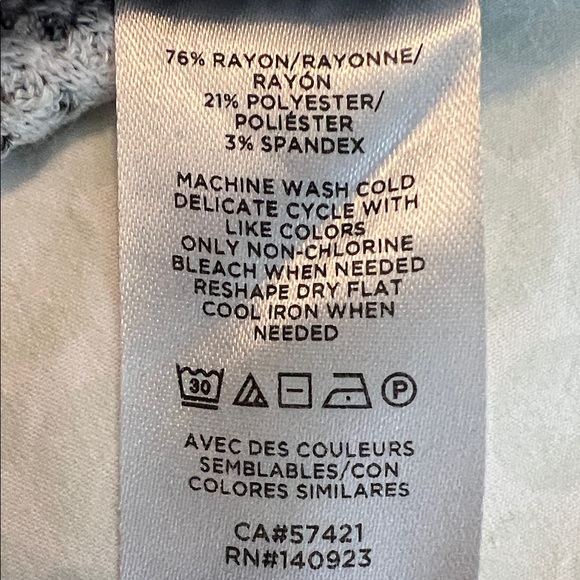 LOFT Gray and White Knit Pajama Set - Picture 6 of 7